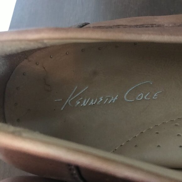 KENNETH COLE LOAFERS/ SLIP ON'S -TAN "PLUG OF WAR" LEATHER - Picture 2 of 8
